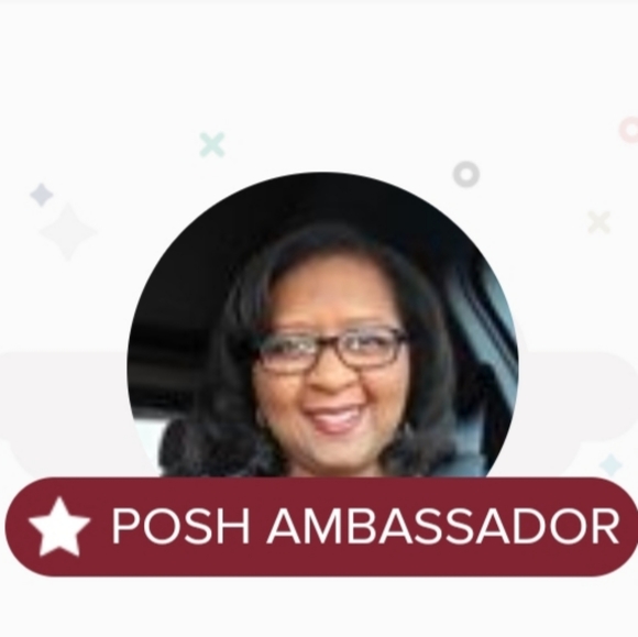 Meet your Posher, Tonda - Picture 2 of 3